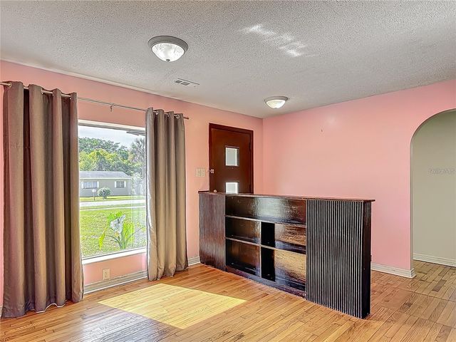 243 S HULL AVENUE, Deland, FL 32720