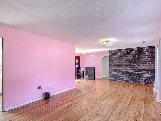 243 S HULL AVENUE, Deland, FL 32720