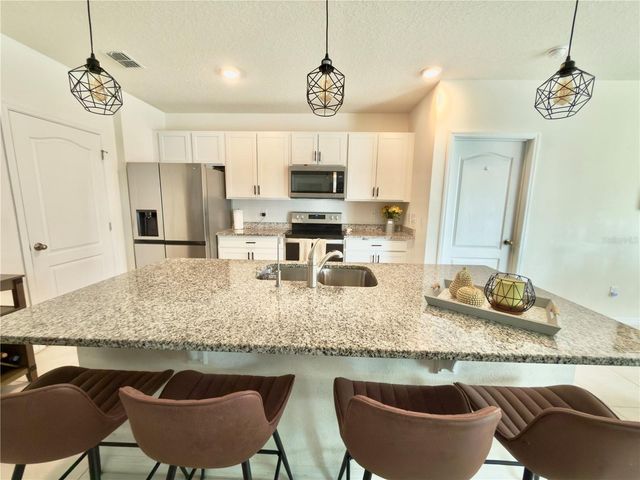 512 LILY LANE, Davenport, FL 33837