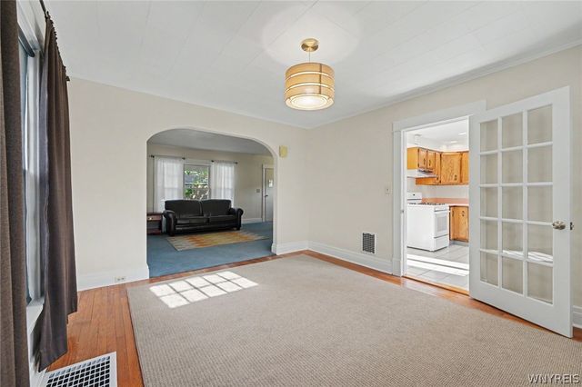 14 Field Avenue, Lancaster, NY 14086