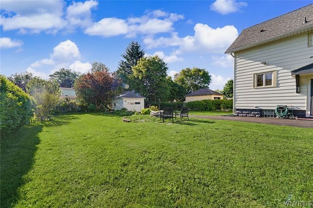 14 Field Avenue, Lancaster, NY 14086