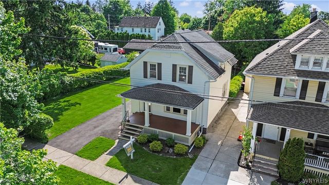 14 Field Avenue, Lancaster, NY 14086