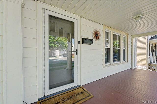 14 Field Avenue, Lancaster, NY 14086