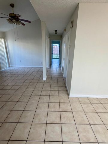 7120 Walter Ave, Sacramento, CA 95828