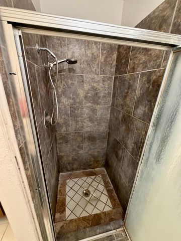7120 Walter Ave, Sacramento, CA 95828