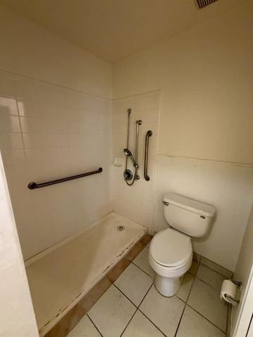 7120 Walter Ave, Sacramento, CA 95828