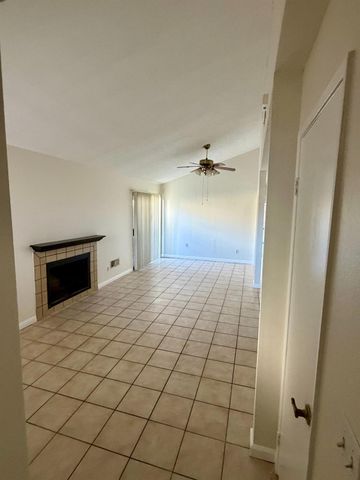 7120 Walter Ave, Sacramento, CA 95828