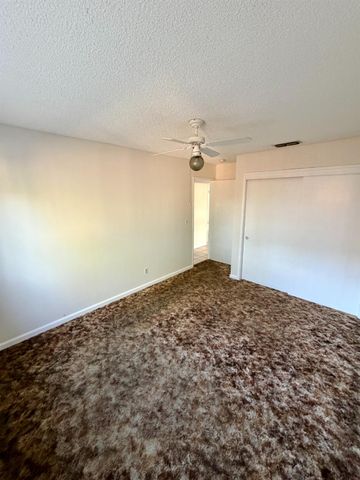 7120 Walter Ave, Sacramento, CA 95828