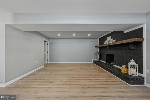 110 ELAINE DR, Winchester, VA 22602