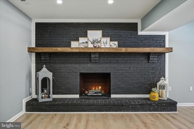 110 ELAINE DR, Winchester, VA 22602