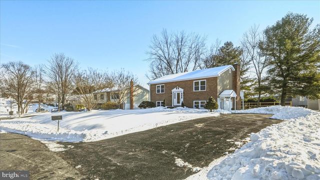 110 ELAINE DR, Winchester, VA 22602