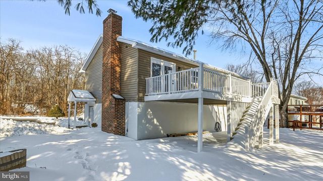 110 ELAINE DR, Winchester, VA 22602