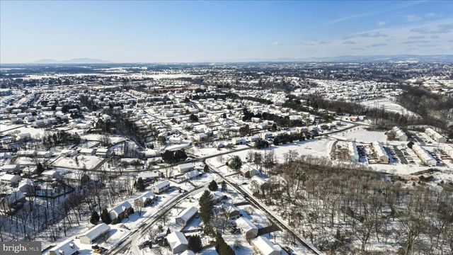 110 ELAINE DR, Winchester, VA 22602