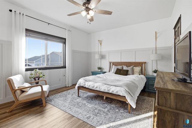 200 Morning Glory Cir Circle, Brookings, SD 57006