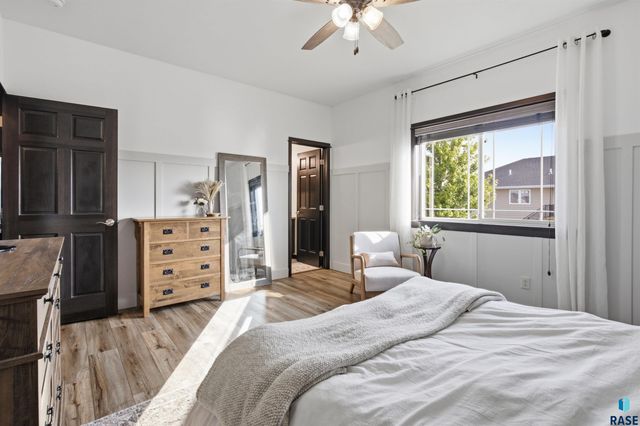 200 Morning Glory Cir Circle, Brookings, SD 57006