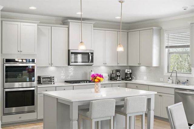 3202 Garden Hill Lane, Douglasville, GA 30135