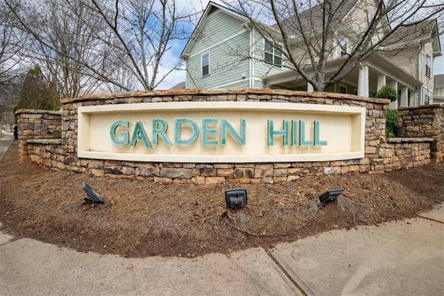 3202 Garden Hill Lane, Douglasville, GA 30135