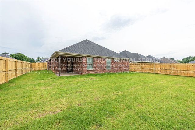 220 S Nightfall Avenue, Farmington, AR 72730
