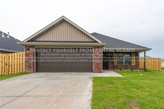 220 S Nightfall Avenue, Farmington, AR 72730