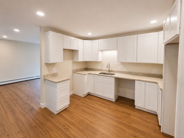 1076 Hill Street, Northbridge, MA 01534