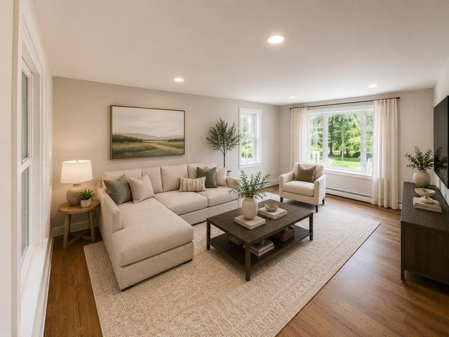 1076 Hill Street, Northbridge, MA 01534