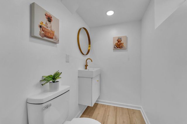 604 N 40th STREET, Milwaukee, WI 53208