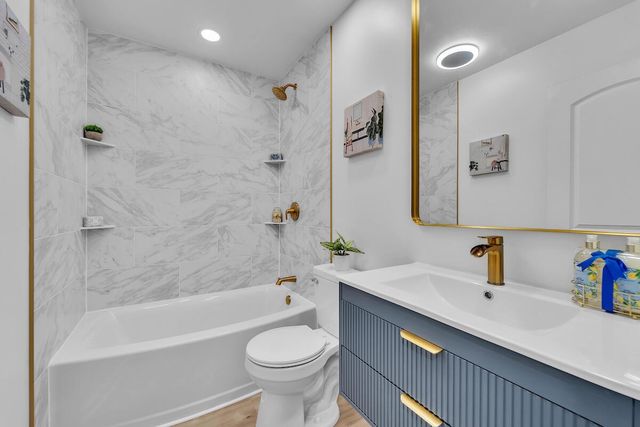 604 N 40th STREET, Milwaukee, WI 53208