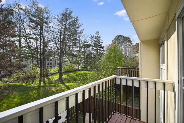 2434 SOUTHGATE SQ, Reston, VA 20191