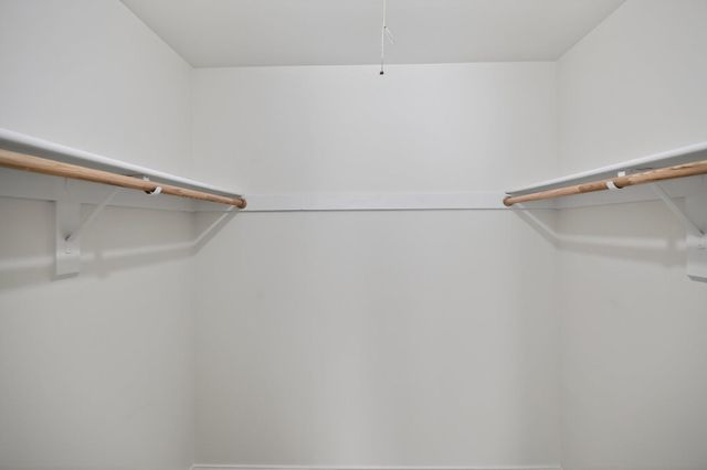 2434 SOUTHGATE SQ, Reston, VA 20191