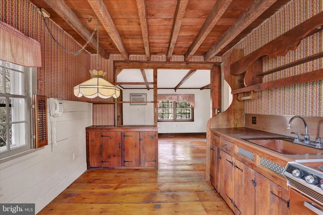 40 S CANAL ST, Yardley, PA 19067