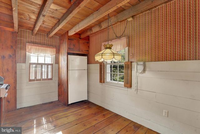 40 S CANAL ST, Yardley, PA 19067