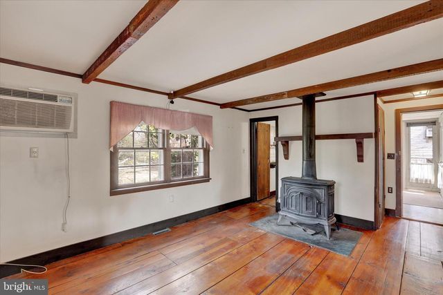 40 S CANAL ST, Yardley, PA 19067