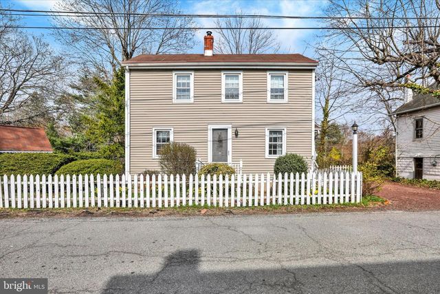 40 S CANAL ST, Yardley, PA 19067