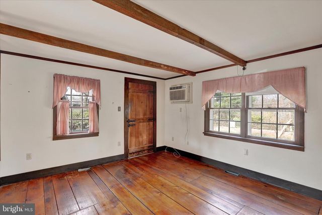 40 S CANAL ST, Yardley, PA 19067