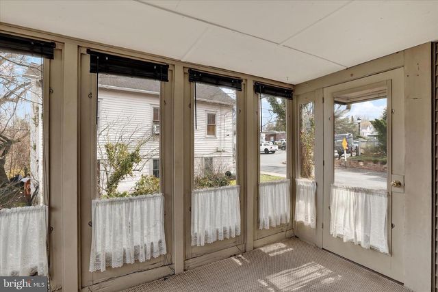 40 S CANAL ST, Yardley, PA 19067