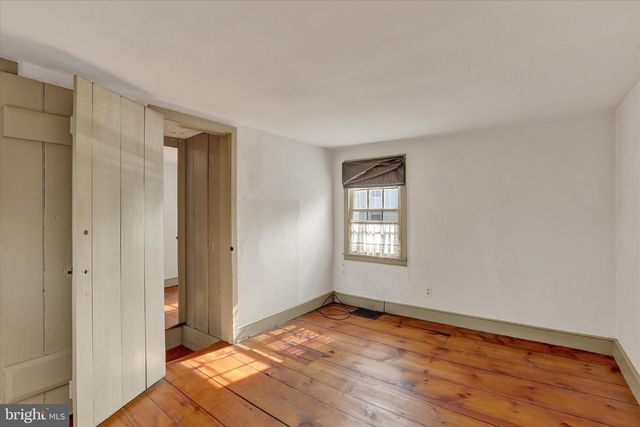 40 S CANAL ST, Yardley, PA 19067