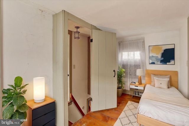 40 S CANAL ST, Yardley, PA 19067