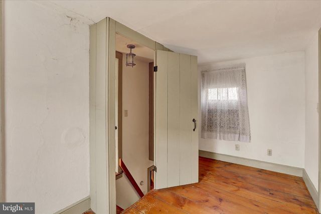 40 S CANAL ST, Yardley, PA 19067