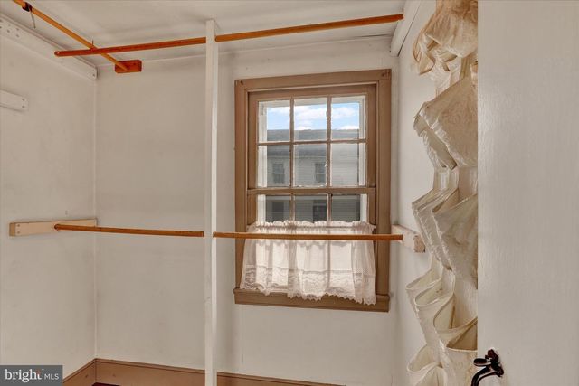 40 S CANAL ST, Yardley, PA 19067