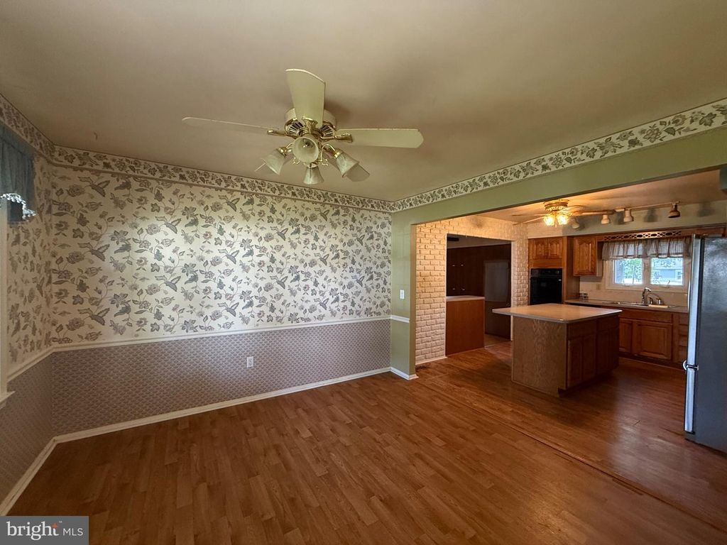 2 BERRYWOOD DR, Hamilton, NJ 08619 — photo 5