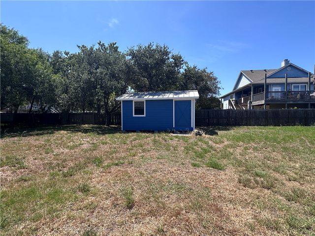 3926 Marlin Dr, Corpus Christi, TX 78418
