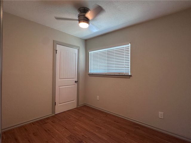 3926 Marlin Dr, Corpus Christi, TX 78418
