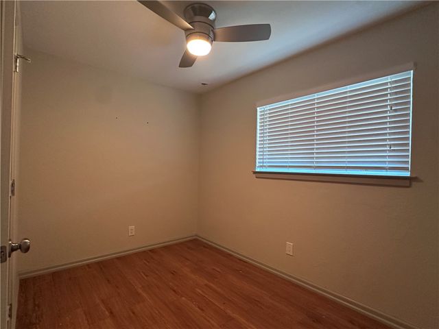 3926 Marlin Dr, Corpus Christi, TX 78418