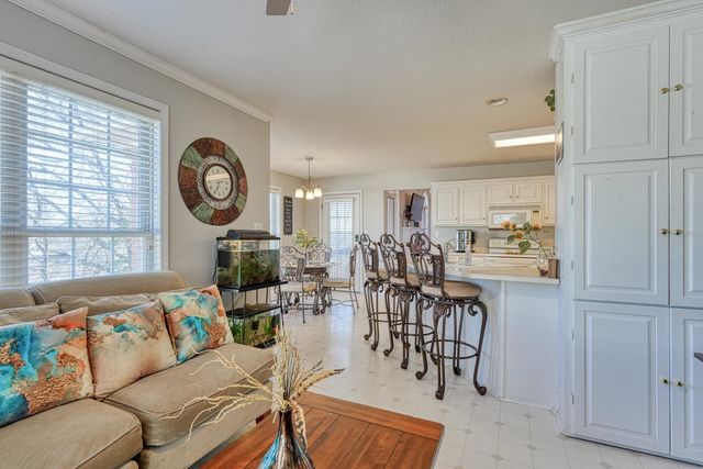 227 Saddlebrook Drive, Moore, SC 29369