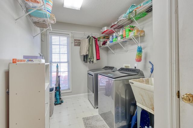 227 Saddlebrook Drive, Moore, SC 29369