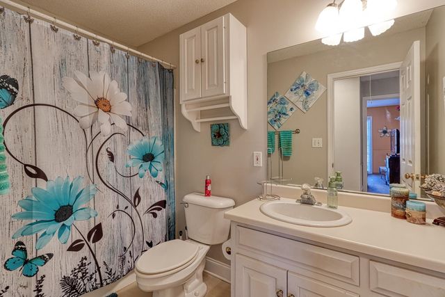 227 Saddlebrook Drive, Moore, SC 29369