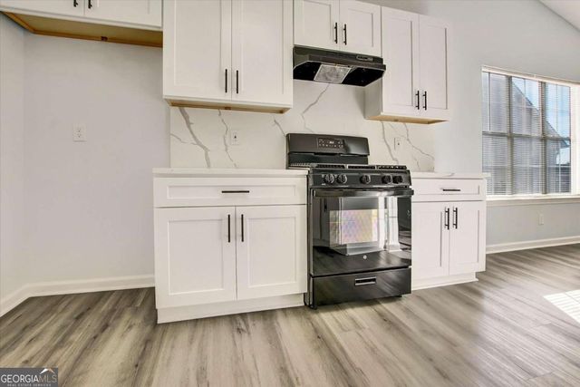 1528 Buckingham Place, Stockbridge, GA 30281