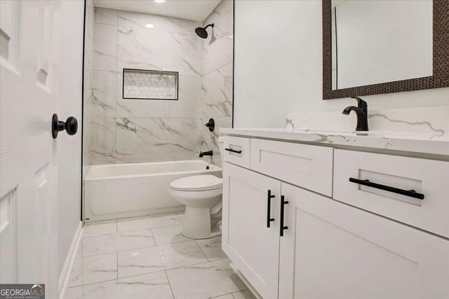 1528 Buckingham Place, Stockbridge, GA 30281