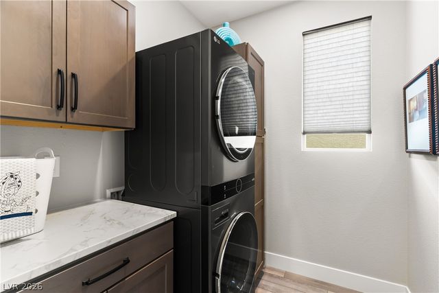 2375 Elmont Avenue, North Las Vegas, NV 89086