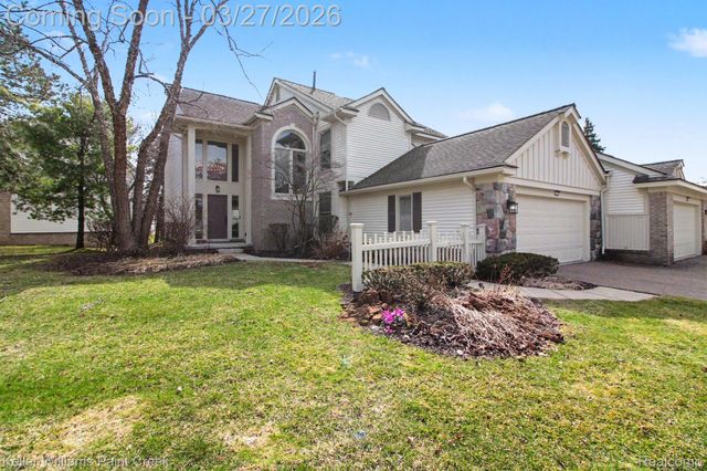 7365 Danbury Drive, West Bloomfield Charter Township, MI 48322